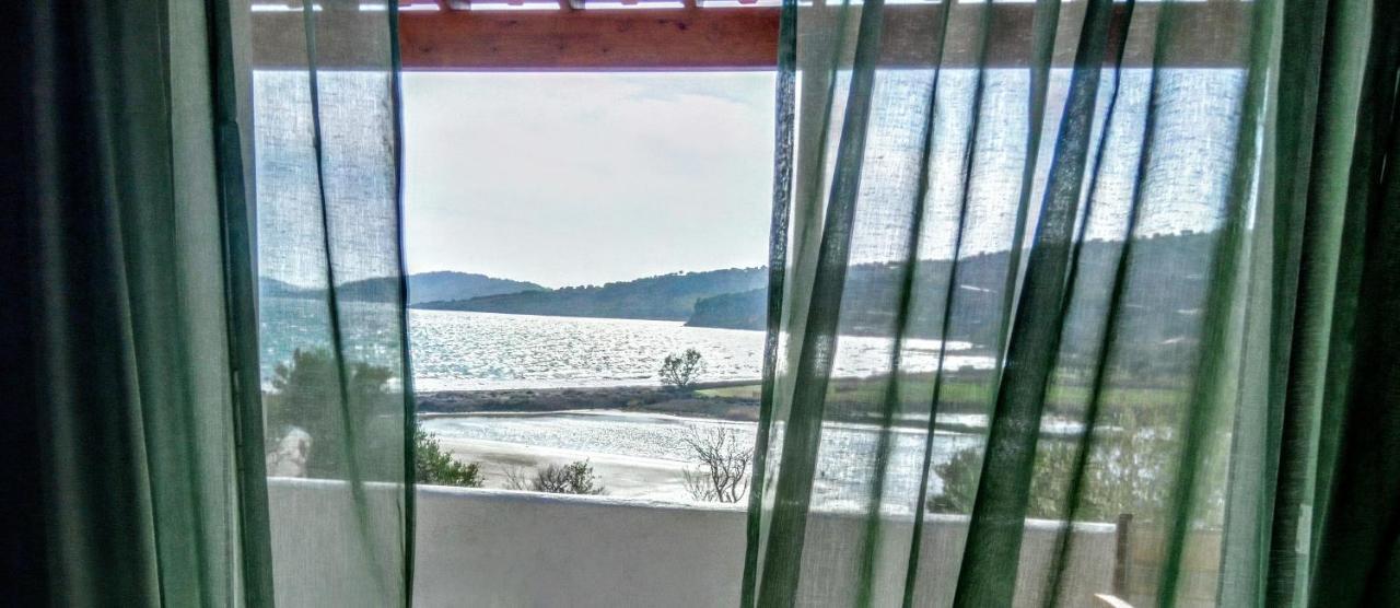 "Koukmos Beach" Greenspace Living - Private Sandy Beach Parákoila Extérieur photo